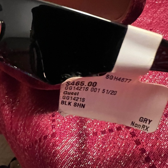 Gucci Glossy Black Sunglasses